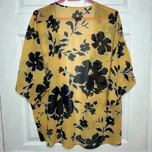 Kimono Sheer  Floral Yellow & Black Size MED/L - Picture 9 of 16